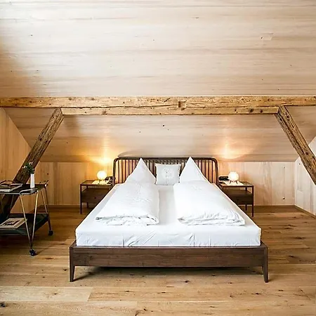 Holzgauer Haus Hotell Warth (Vorarlberg)