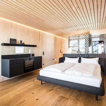 Holzgauer Haus Otel