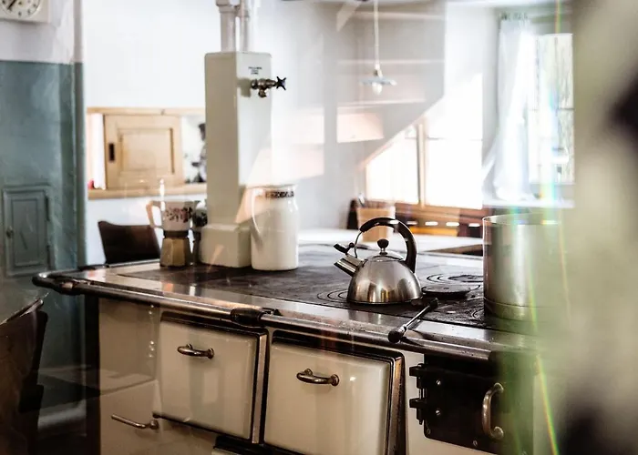 Holzgauer Haus Warth (Vorarlberg)